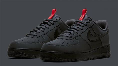 nike air force 1 zwart rood